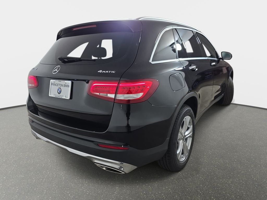 Used 2018 Black Mercedes-Benz GLC 300 image 39