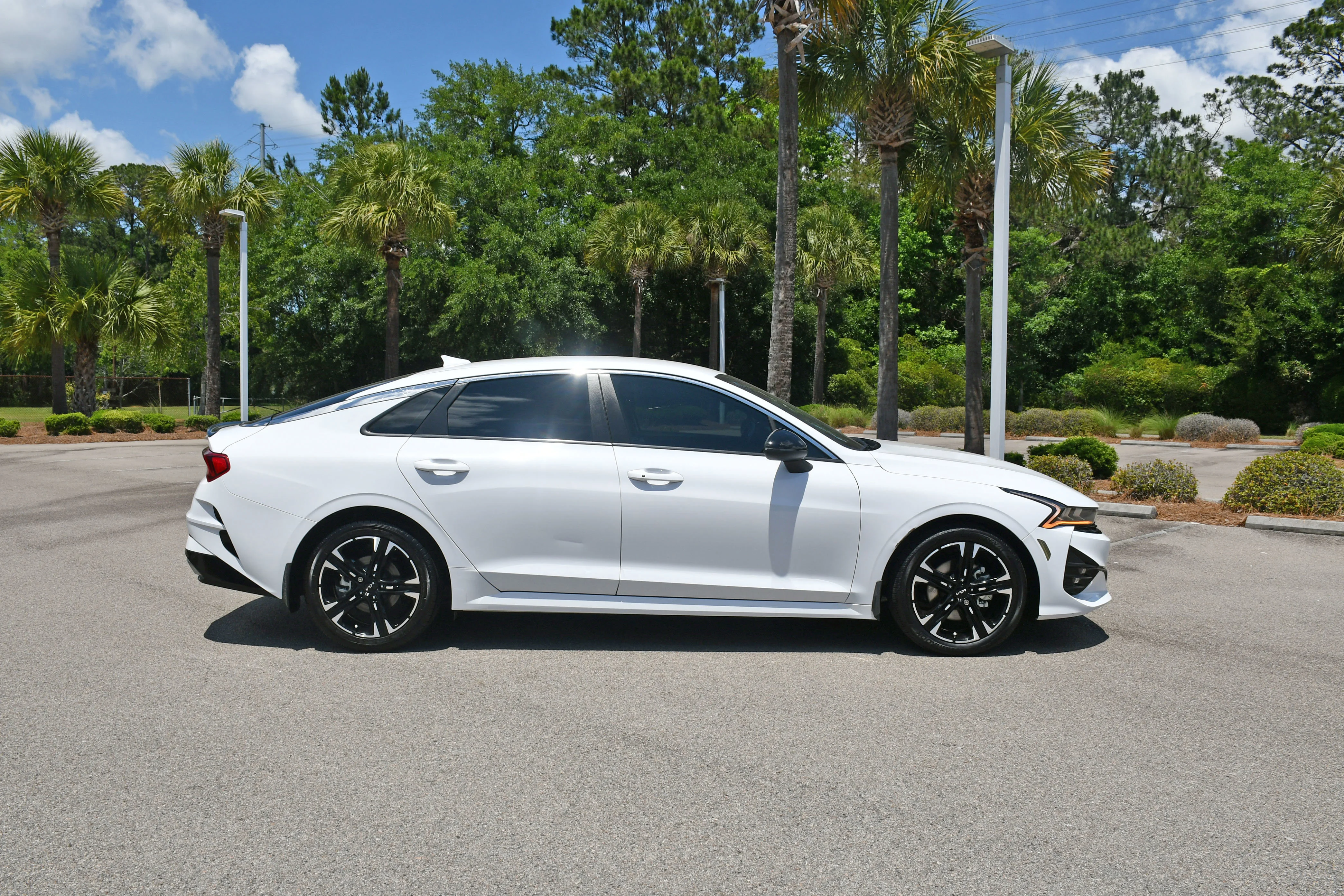 2024 Kia Optima GT-Line FWD's photo