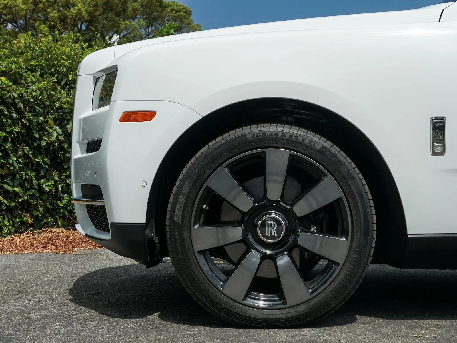 Certified Used 2024 Arctic White Rolls-Royce  image 11