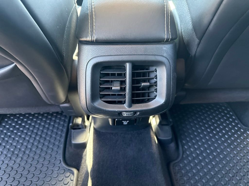 Used 2016 White Jeep Limited image 19
