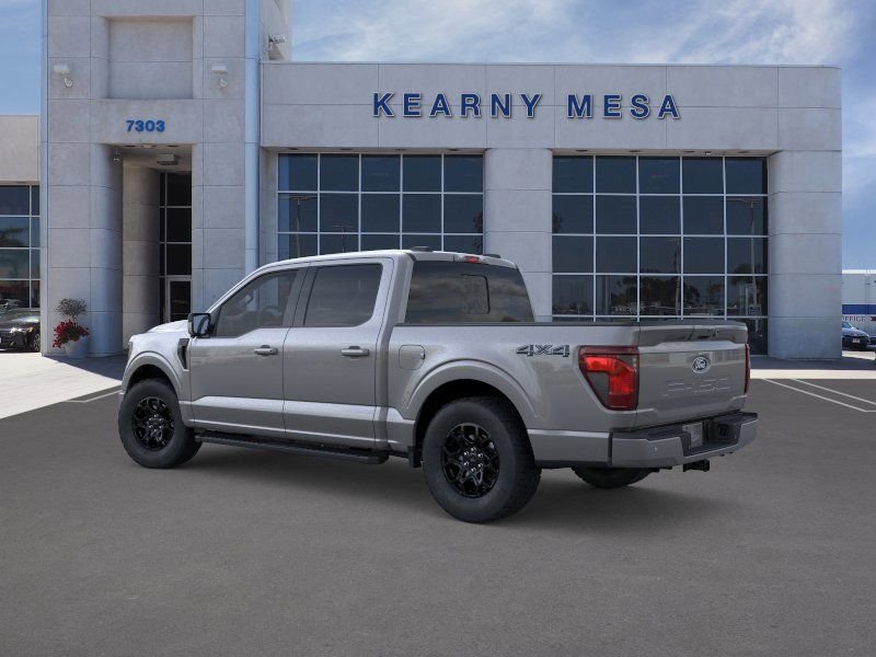 New 2026 Carbonized Gray Metallic Ford XLT image 4