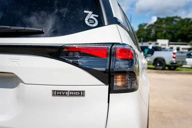 New 2026 Wh8 Subaru Touring Hybrid image 17