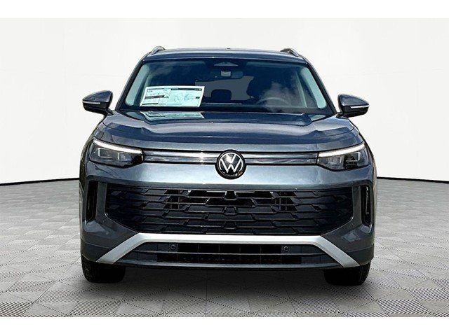 New 2026 Platinum Gray Metallic Volkswagen 2.0T SE image 2