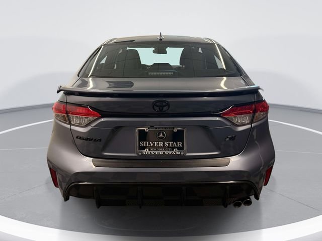 Used 2025  Toyota SE image 5