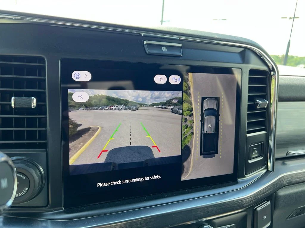New 2026 Agate Black Metallic Ford F-250® Lariat® image 26