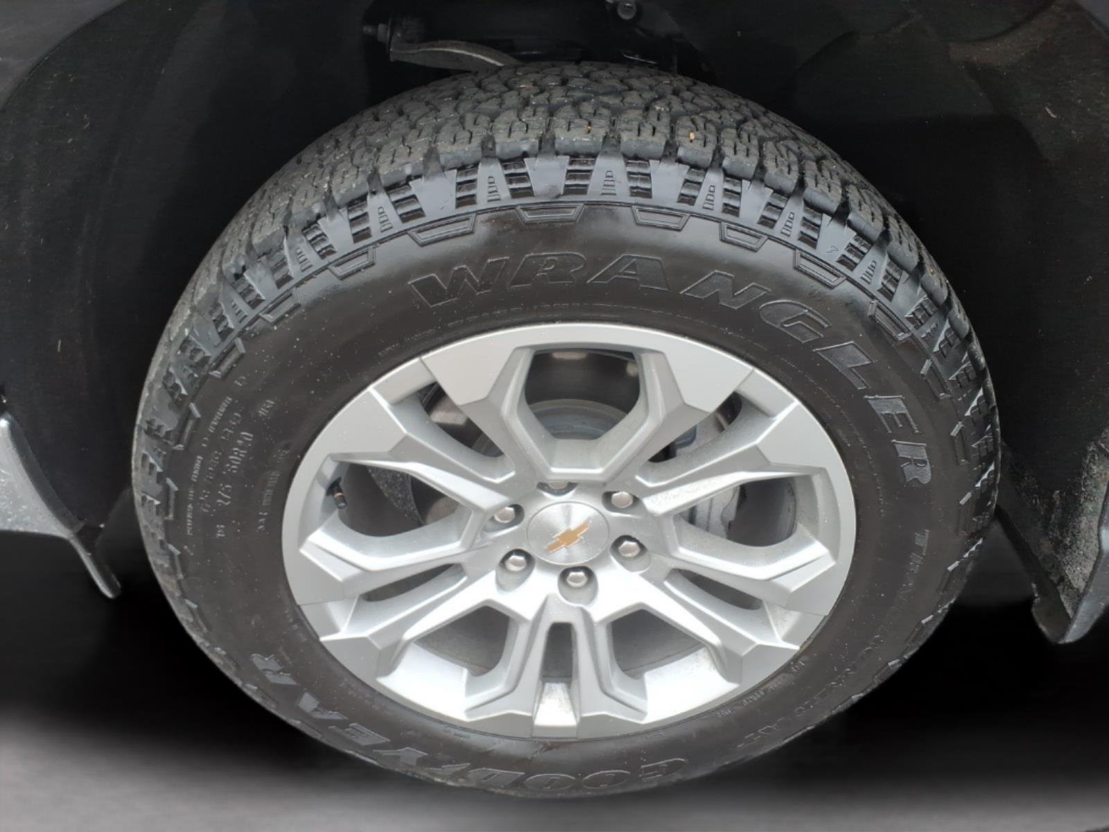 Used 2025 Black Chevrolet LTZ image 29