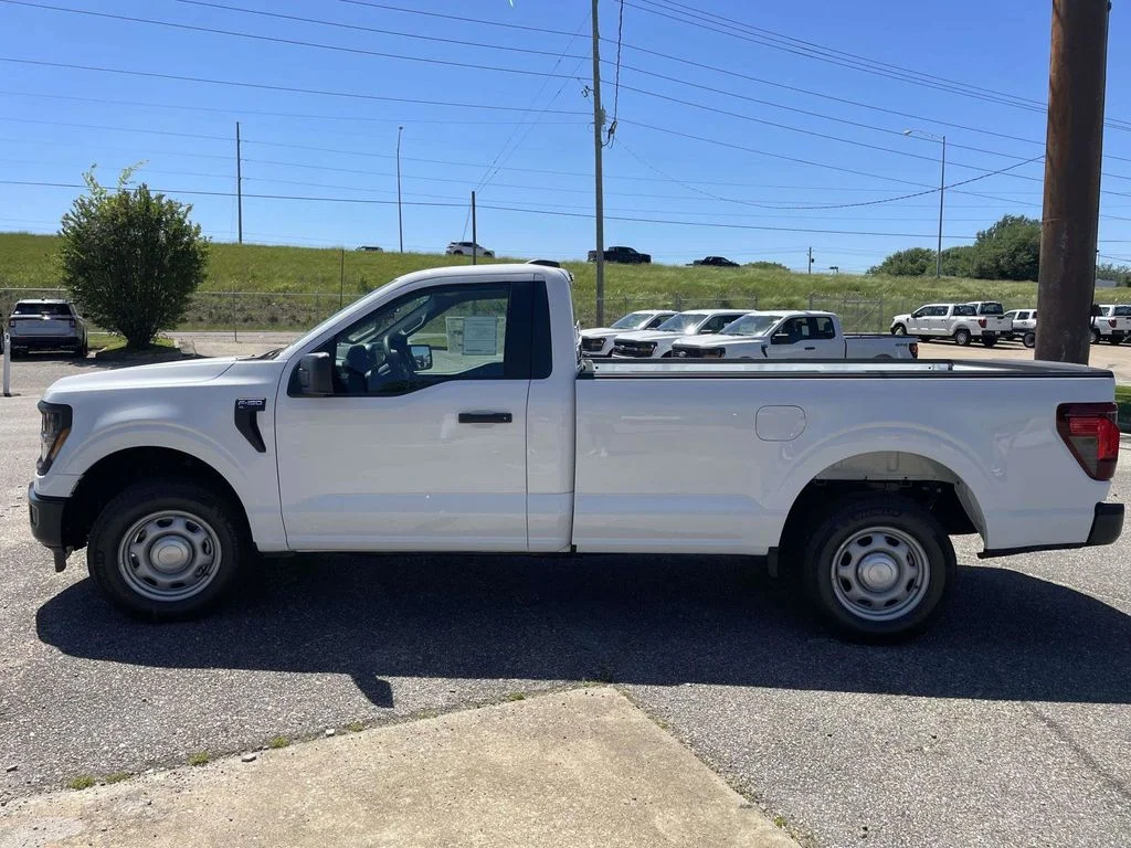 New 2026 White Ford XL image 6