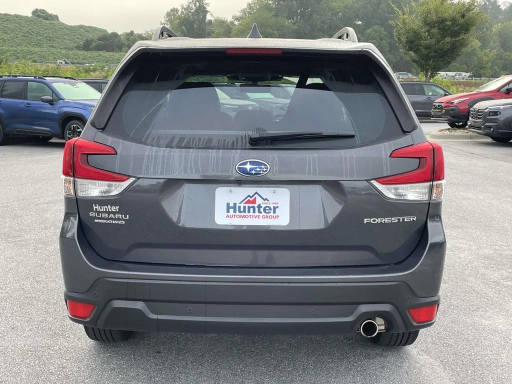 Used 2023 Magnetite Gray Metallic Subaru Limited image 29