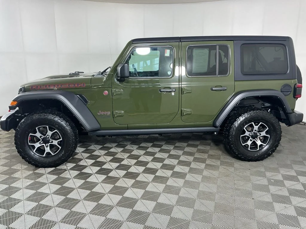 Used 2022 Green Jeep Unlimited Rubicon image 6