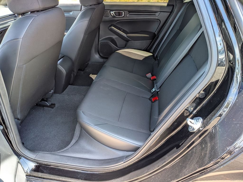 Used 2024  Honda Sport image 33