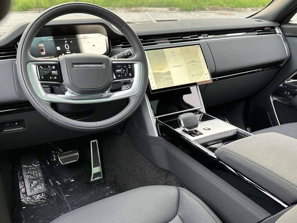 2025 Land Rover Range Rover SE - Photo 2
