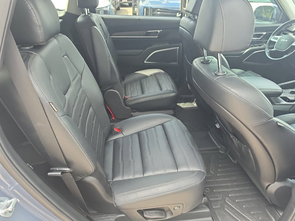Certified Used 2023 Silver Kia SX-Prestige image 19