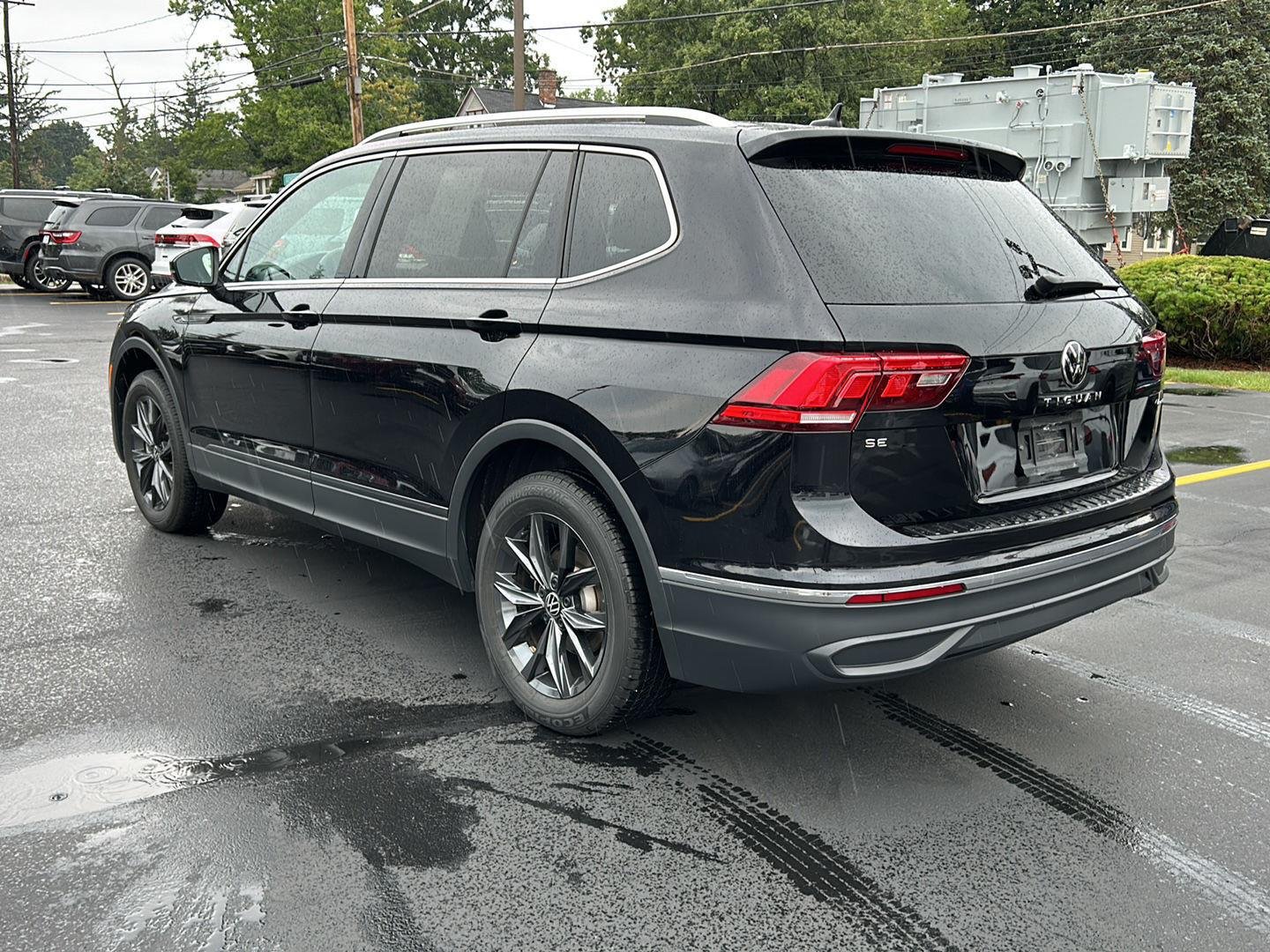 Certified Used 2024 Deep Black Pearl Volkswagen SE image 5