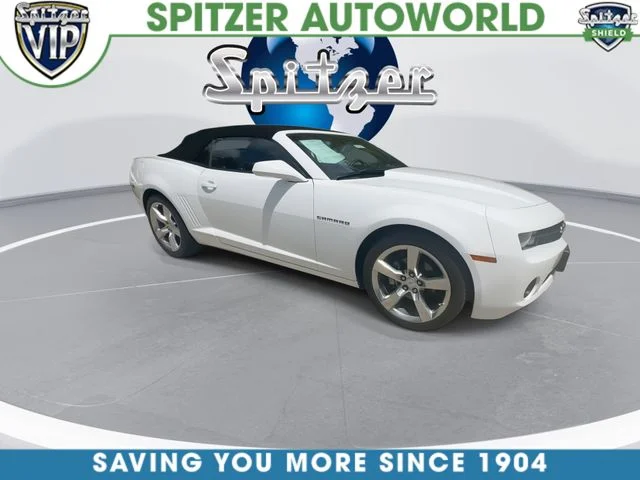Used 2012 White Chevrolet 2LT image 2
