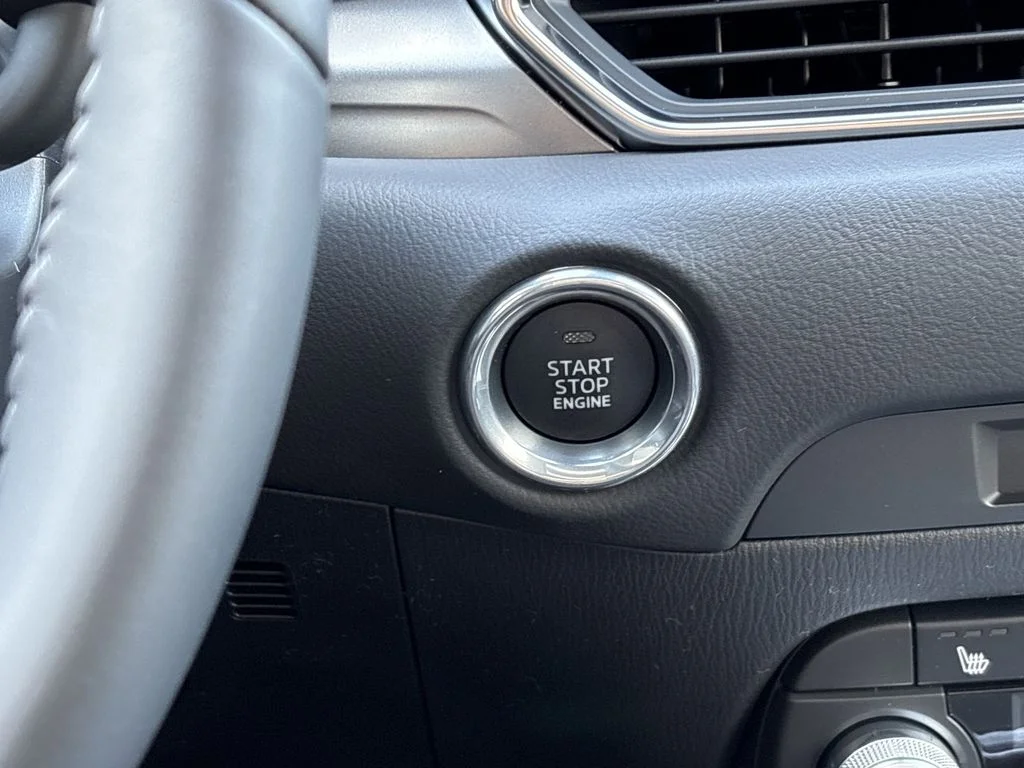 2025 Mazda CX-5 S Preferred package - Photo 24