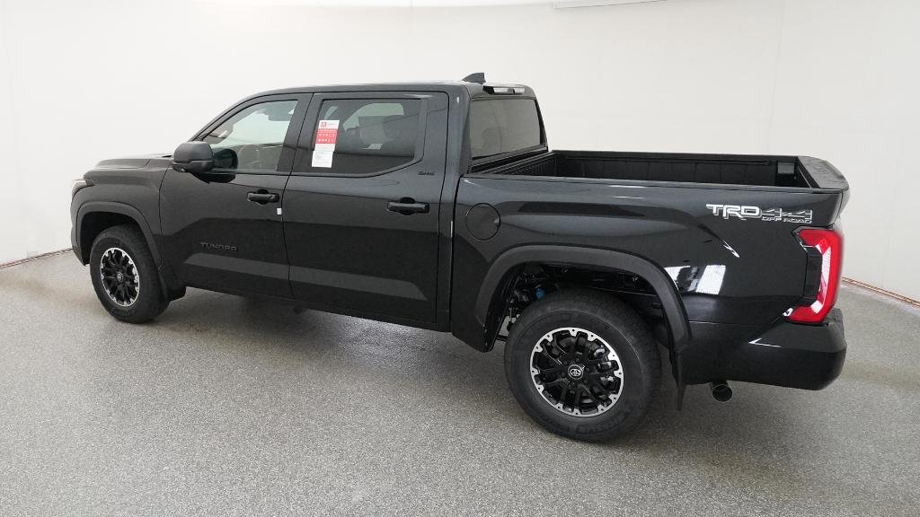 New 2026 Midnight Black Metallic Toyota SR5 image 18