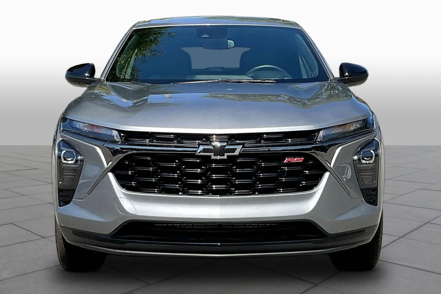 Used 2025 Sterling Gray Metallic Chevrolet 1RS image 4