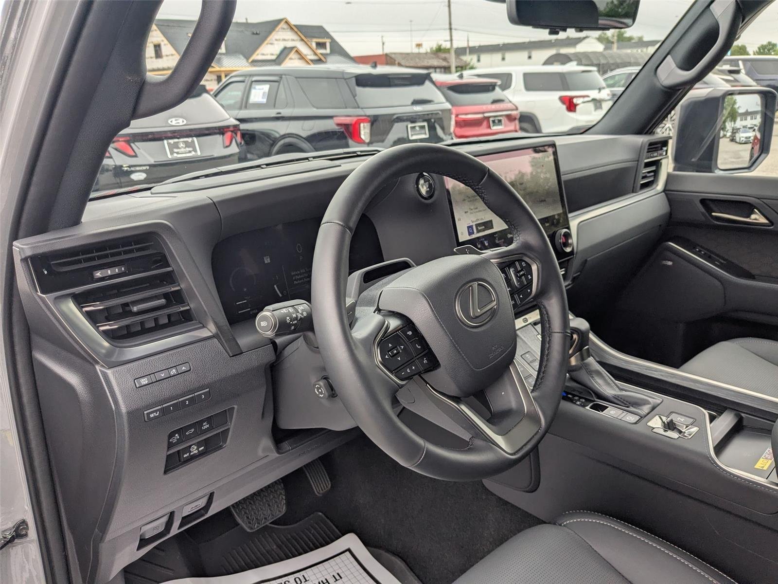 Used 2026 Incognito Lexus GX 550 Luxury + image 12