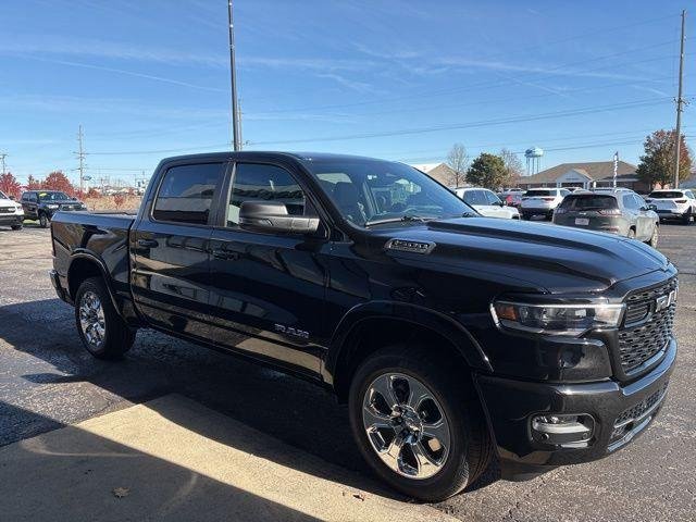New 2026 Diamond Black Crystal Pearl-Coat Exterior Paint RAM BIG HORN image 7