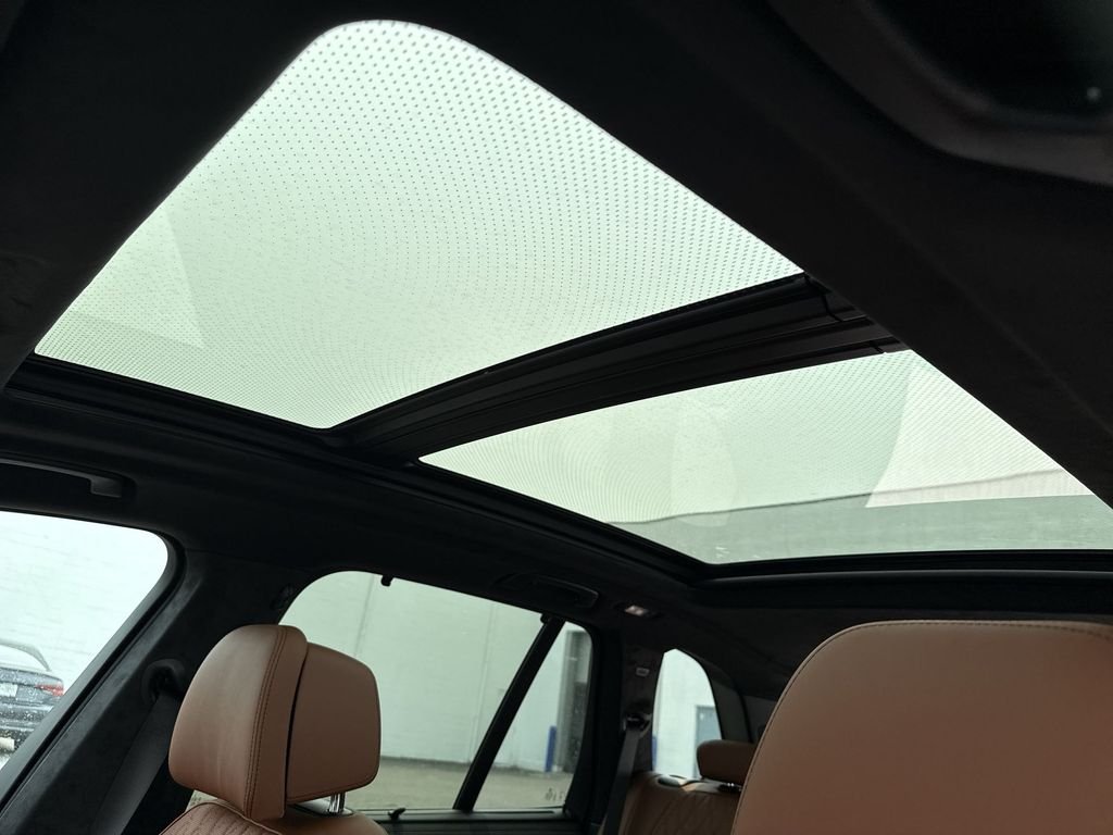 New 2026 Gray Metallic BMW M60i image 22