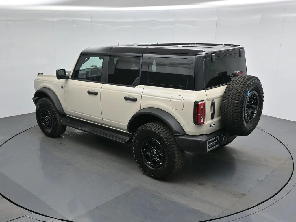 New 2026 Desert Sand Ford Outer Banks image 39