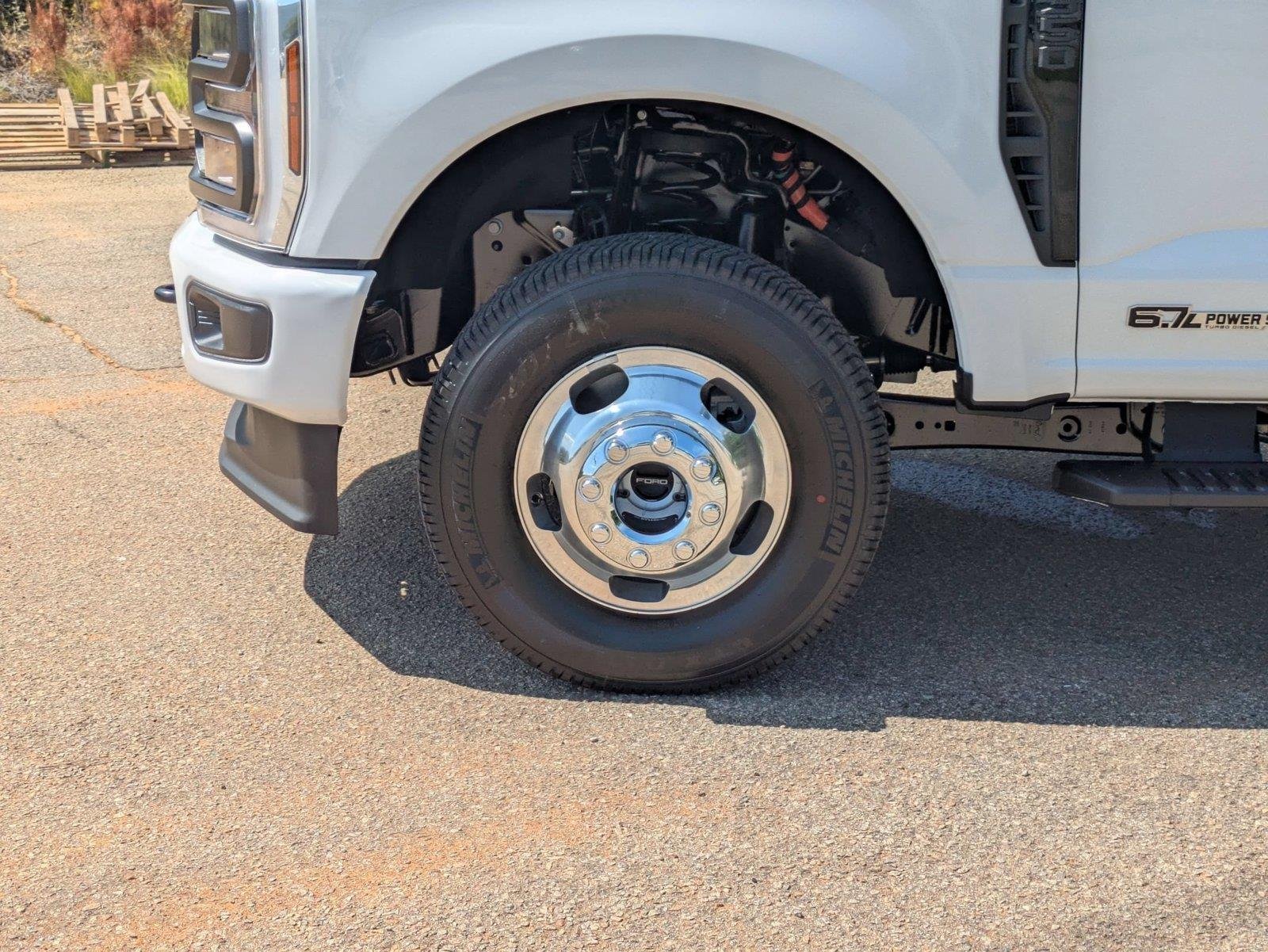 New 2026 Oxford White Ford F-350® XL image 10
