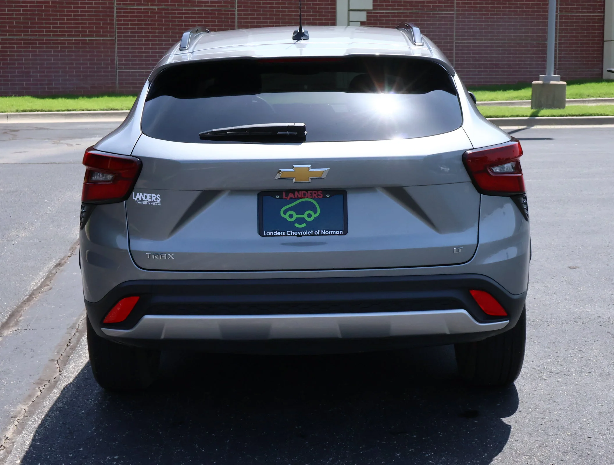 Used 2025 Sterling Gray Metallic Chevrolet LT image 23