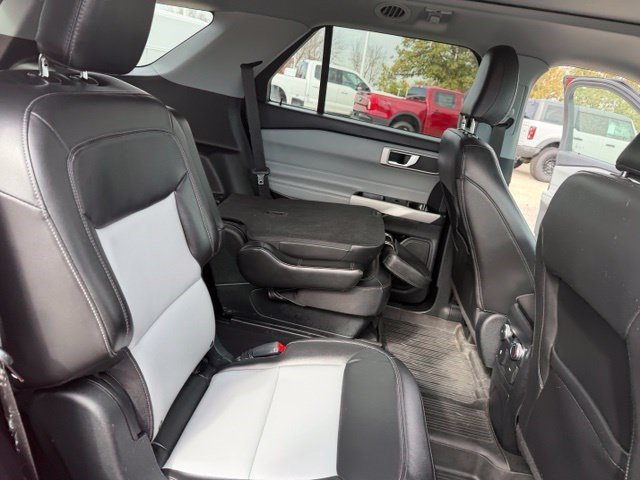 Certified Used 2022 Red Metallic Ford XLT image 42