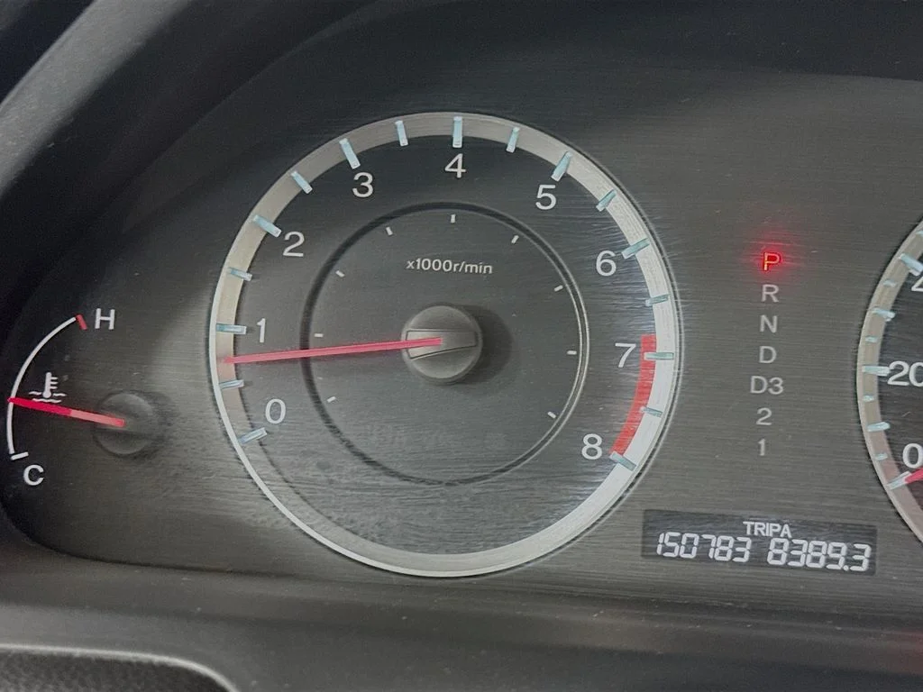 Used 2010 Red Honda EX-L image 14
