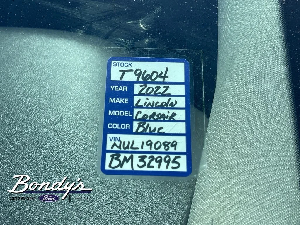 Used 2022 Blue Metallic Lincoln Standard image 21