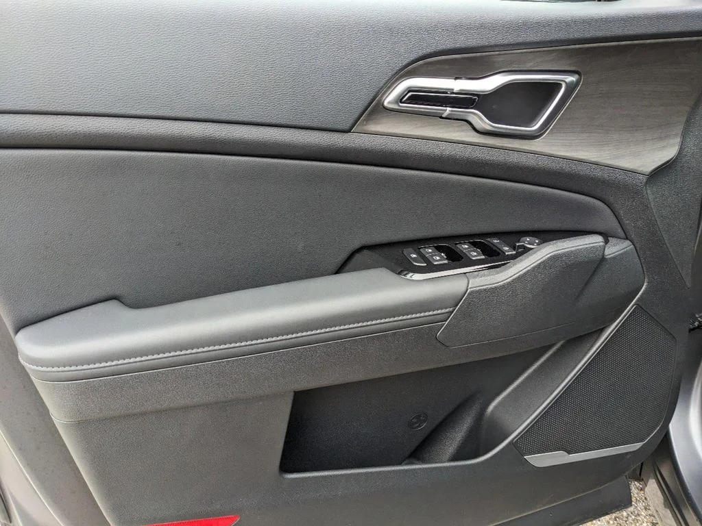New 2024 Shadow Matte Gray Kia X-Line image 24