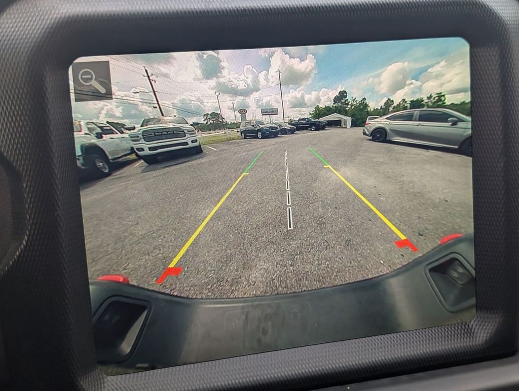 Used 2022 Green Jeep Mojave image 25