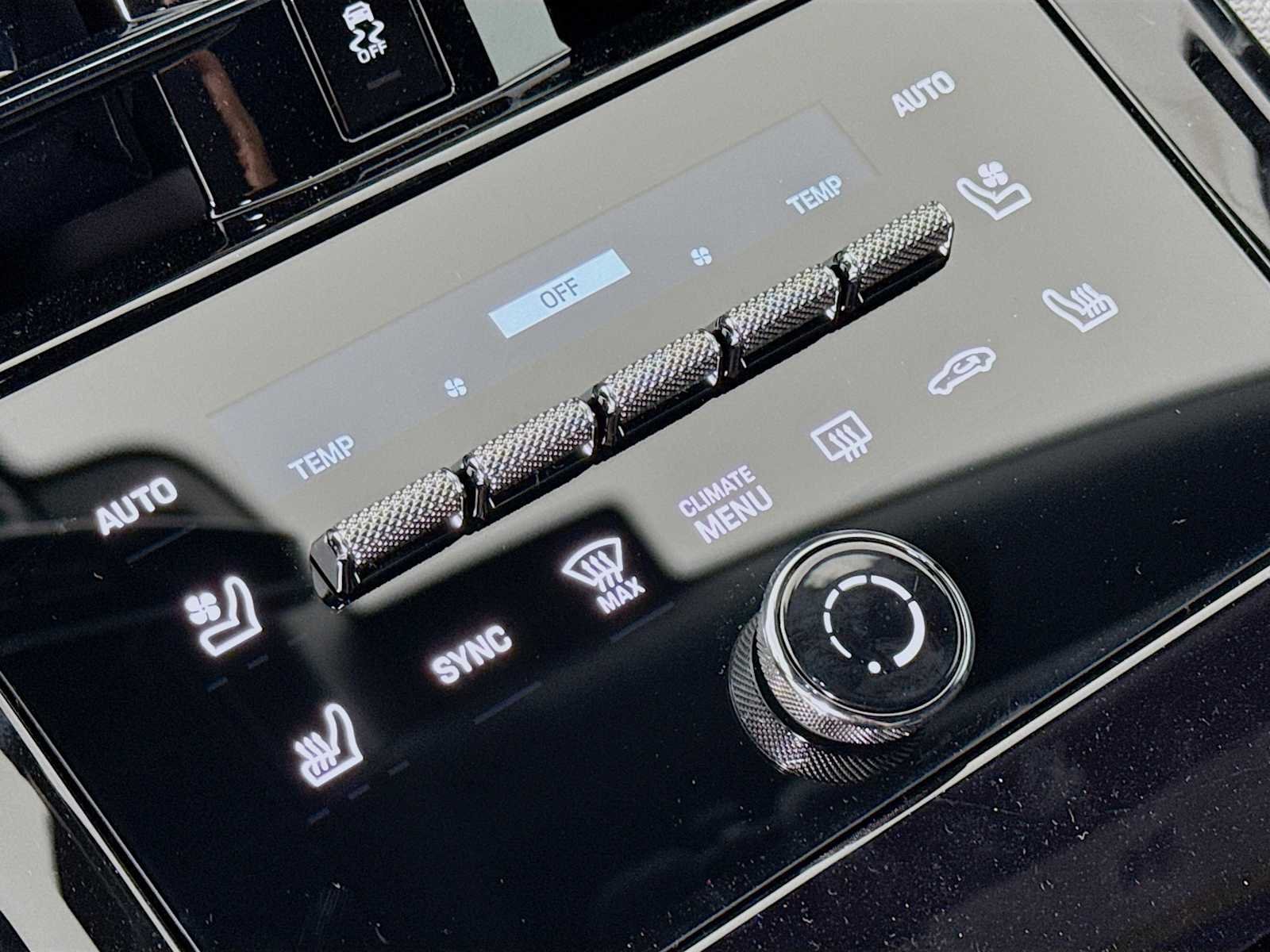 2026 Porsche Panamera 4 E-Hybrid - Photo 22