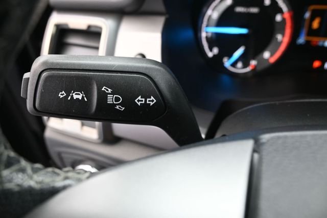 Used 2020 Black Ford XLT image 17