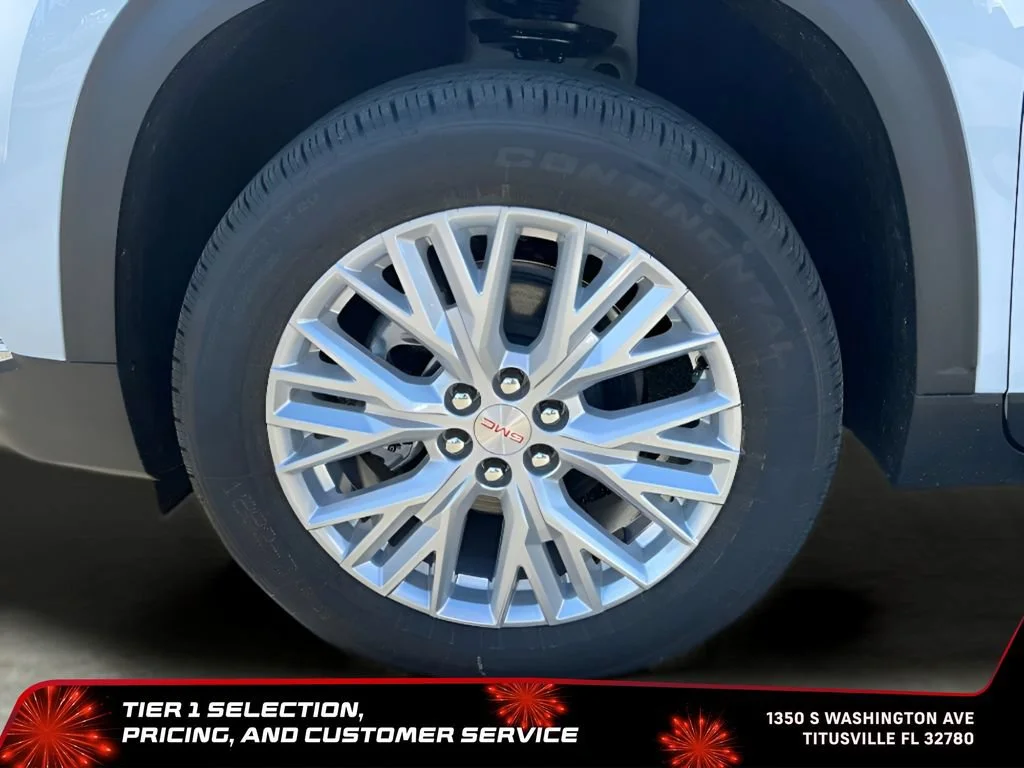 New 2026 Glacier White Tricoat GMC Elevation image 48