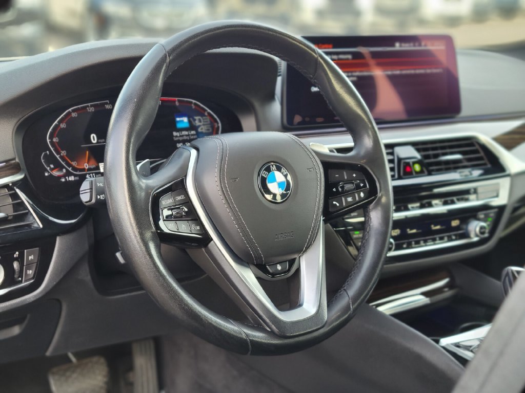 Used 2023 Black BMW 530i xDrive image 22