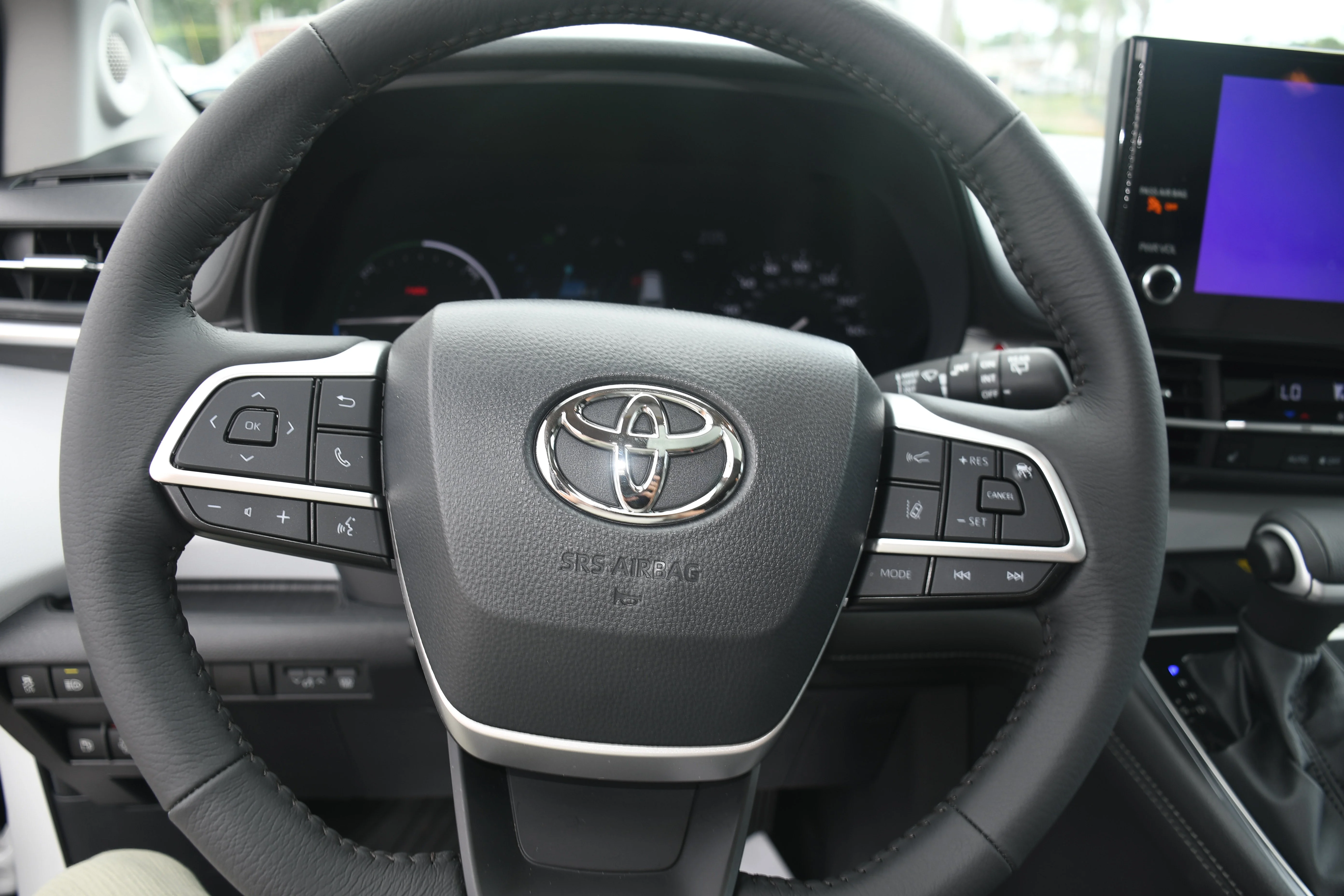 Used 2026 Beige Toyota XLE image 12