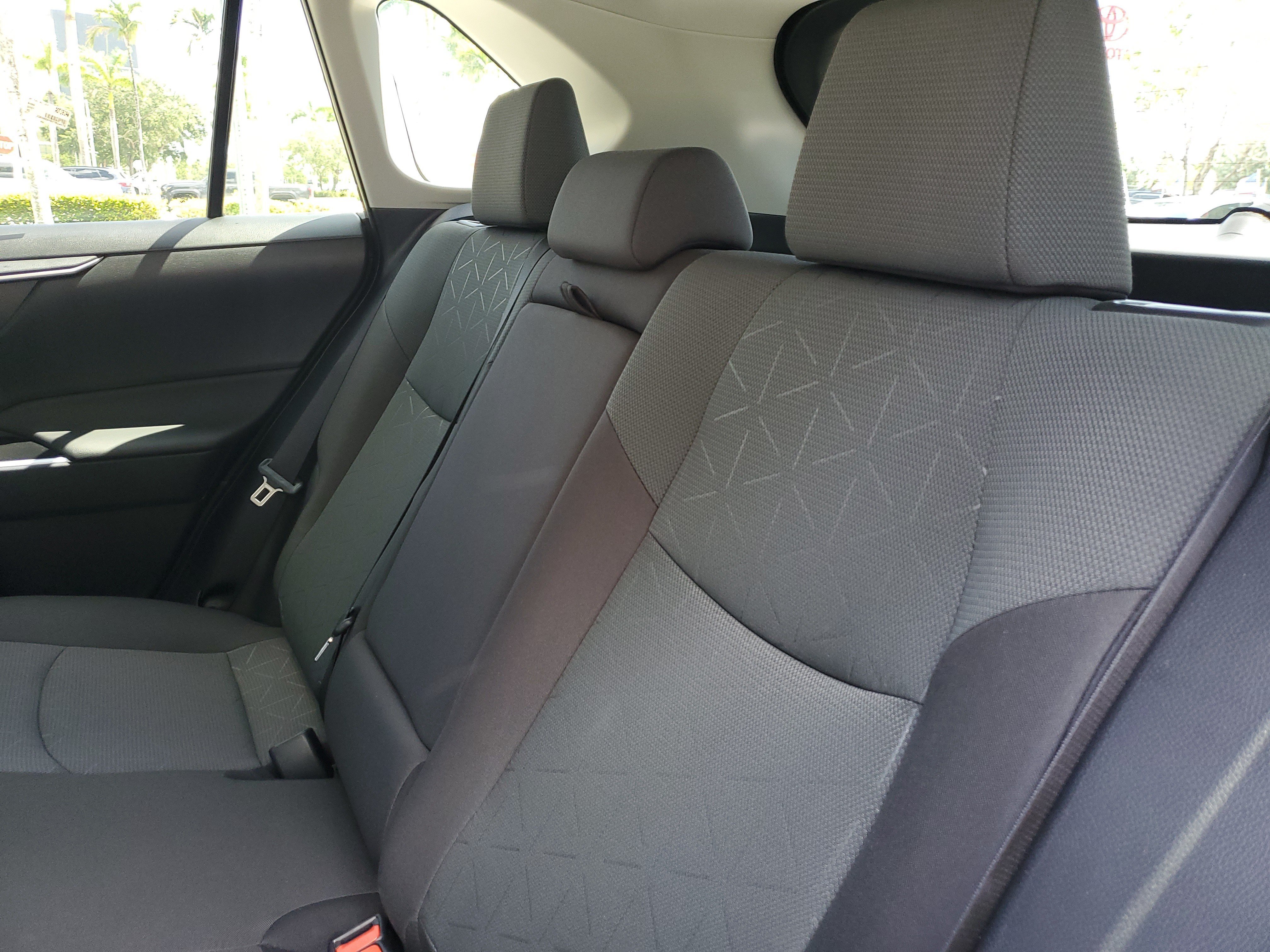 Used 2025 Silver Sky Metallic Toyota XLE image 10