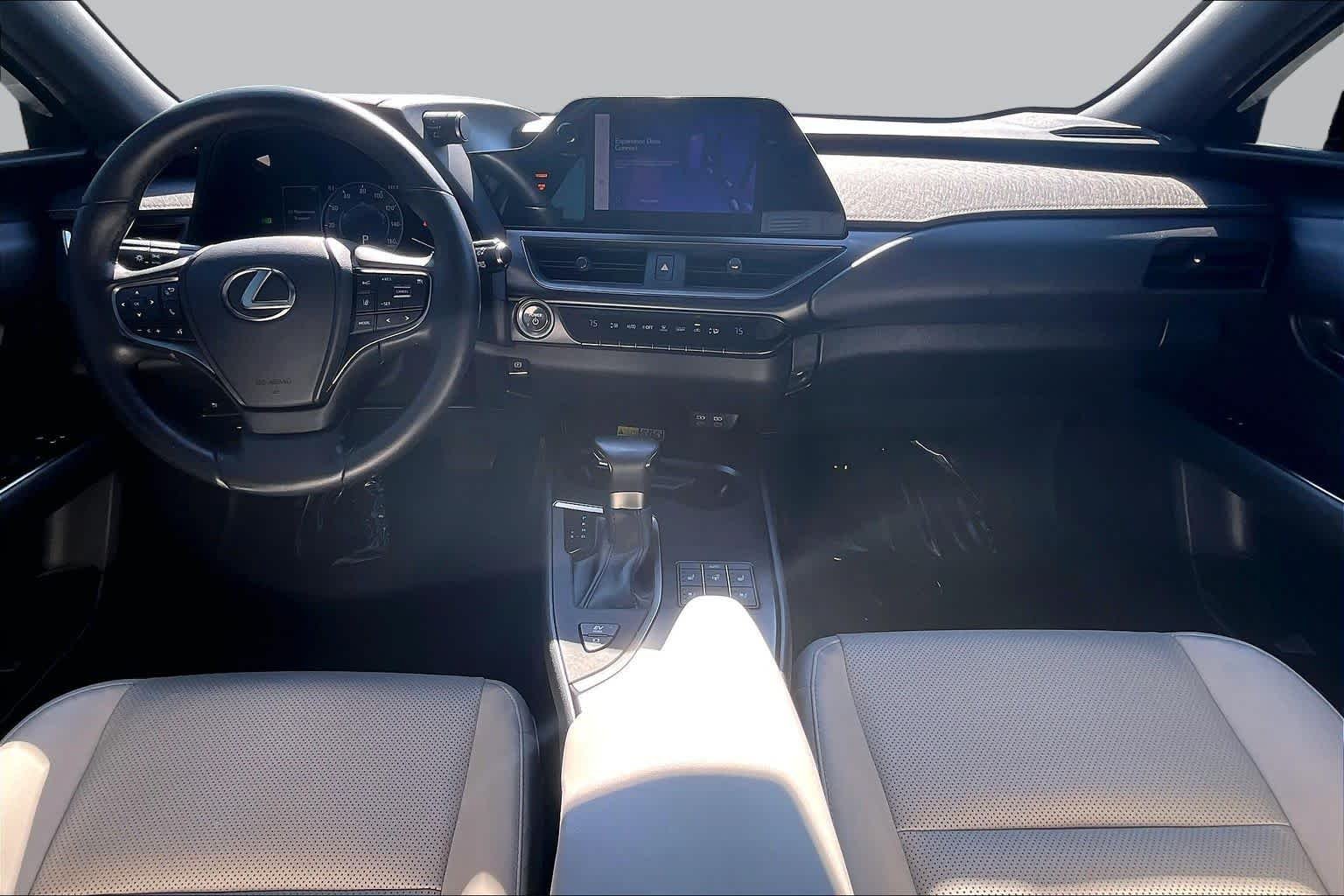 Used 2023 Obsidian Lexus Premium image 15