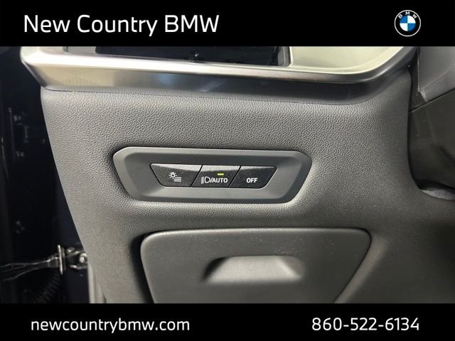 New 2026 Carbon Black Metallic BMW xDrive40i image 13