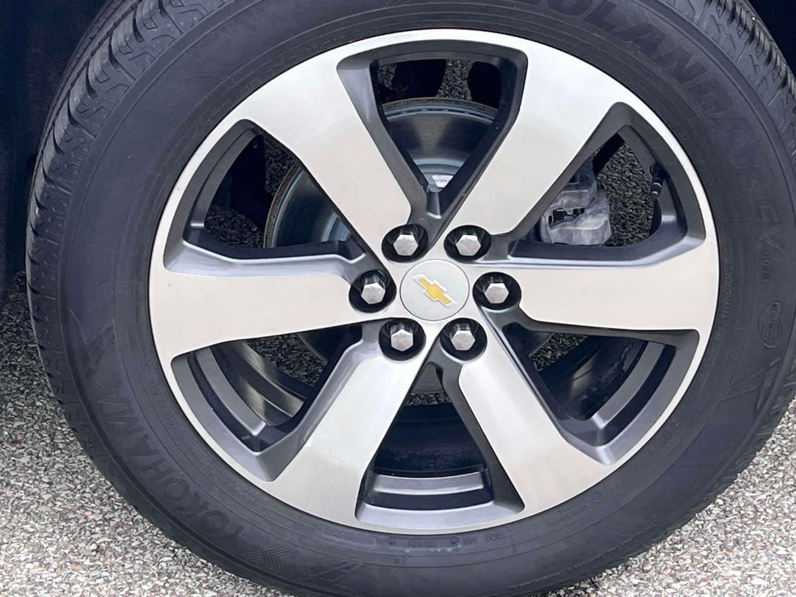 Used 2020 SILVER ICE METALLIC Chevrolet LT Leather image 13