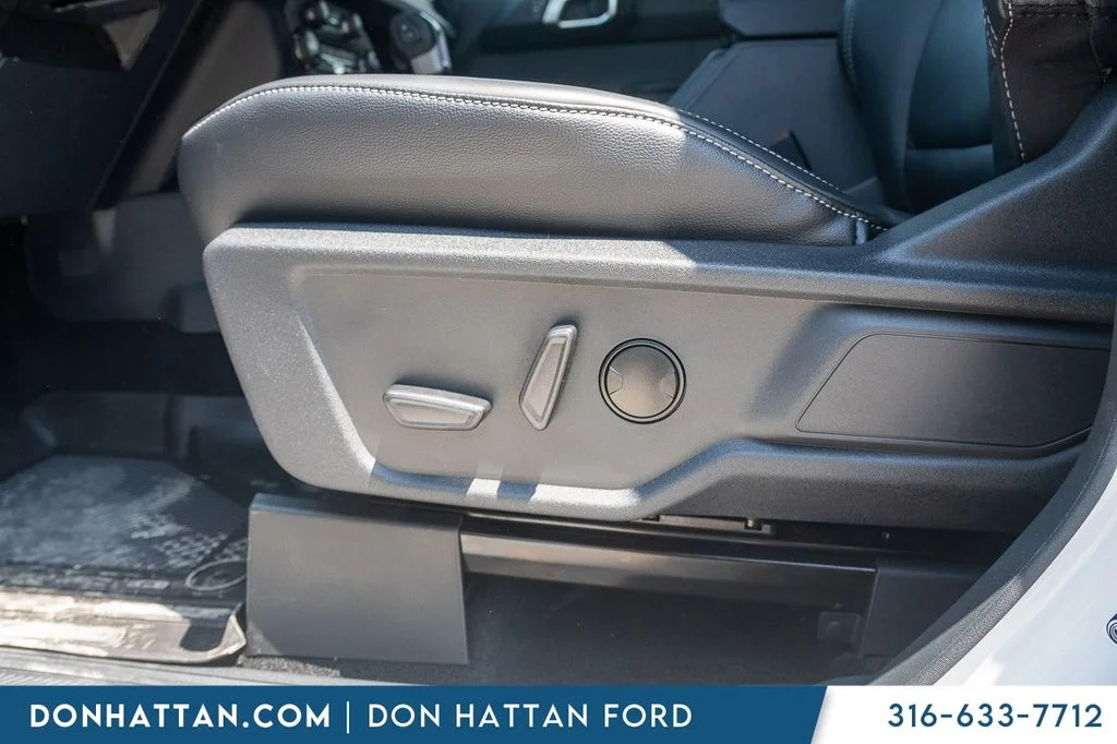 New 2026 Oxford White Ford Outer Banks® image 17
