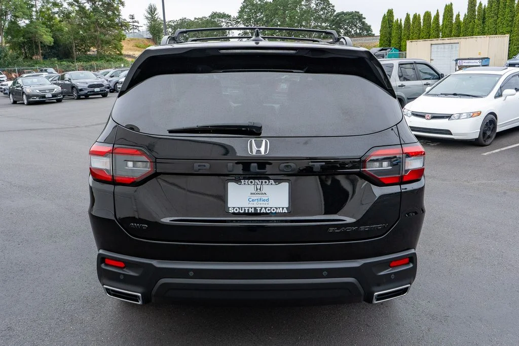 Certified Used 2025 Crystal Black Pearl Honda AWD Black Edition image 12