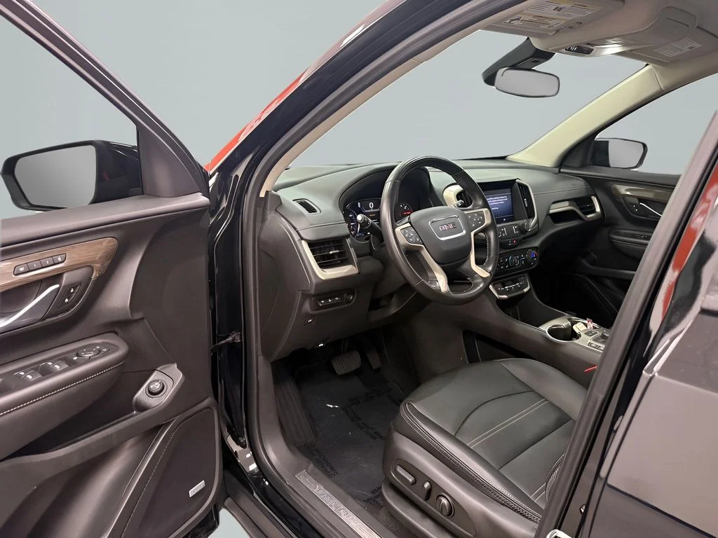 Used 2022 Black GMC Denali image 9