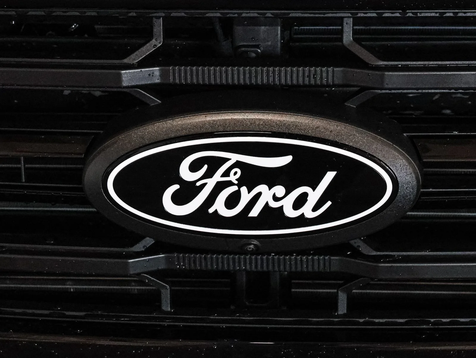 New 2026 Avalanche Ford XLT image 13