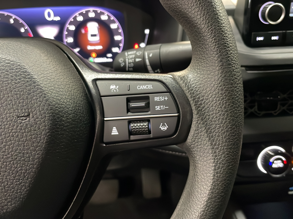 Used 2025 Silver Honda LX image 17