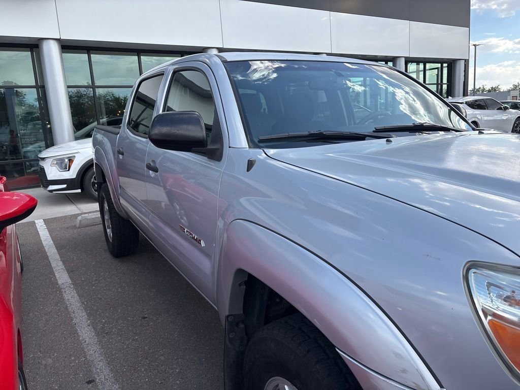 Used 2013 Silver Toyota Base image 9