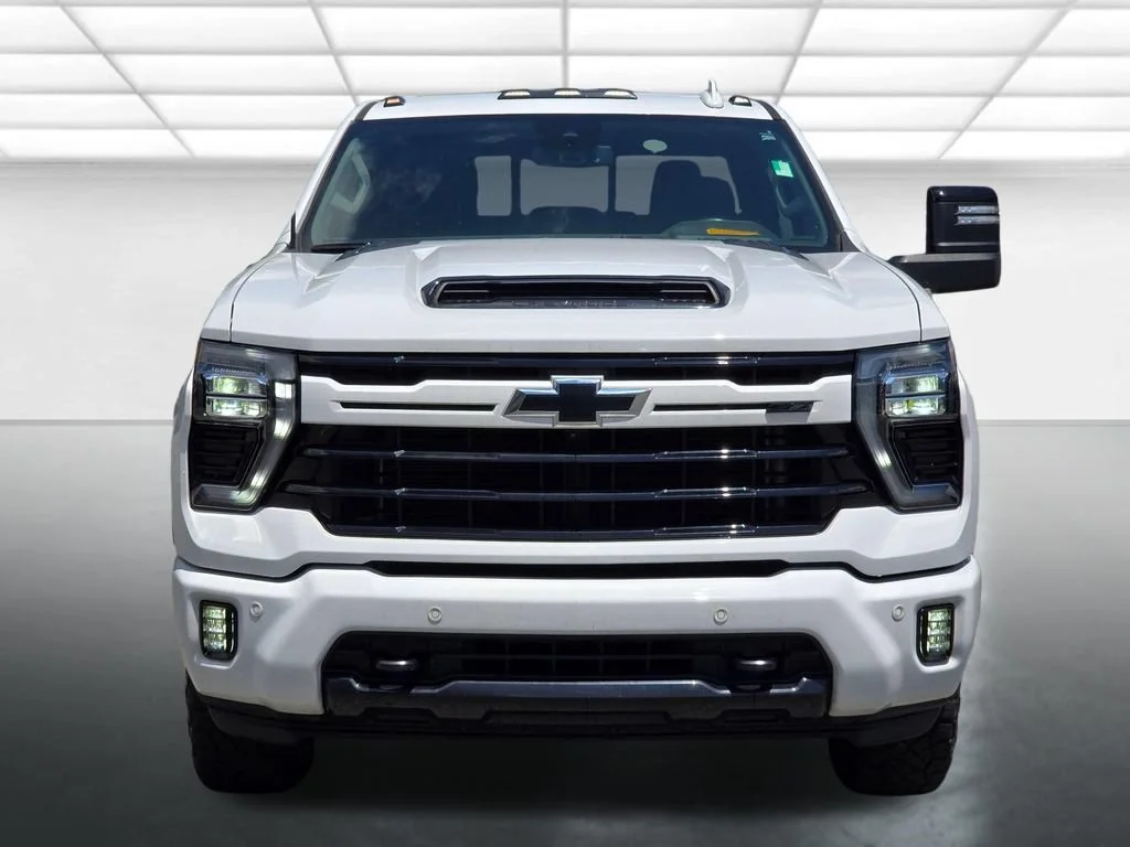 2024 Chevrolet Silverado 2500HD LTZ - Photo 12