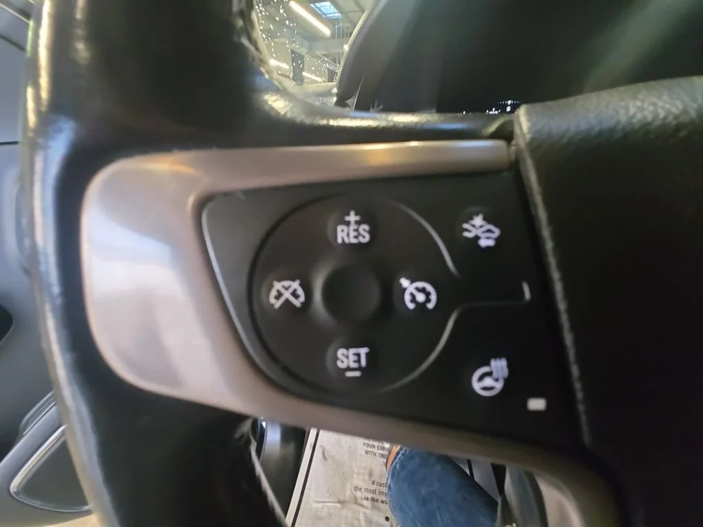 Used 2019 Onyx Black GMC Denali image 20