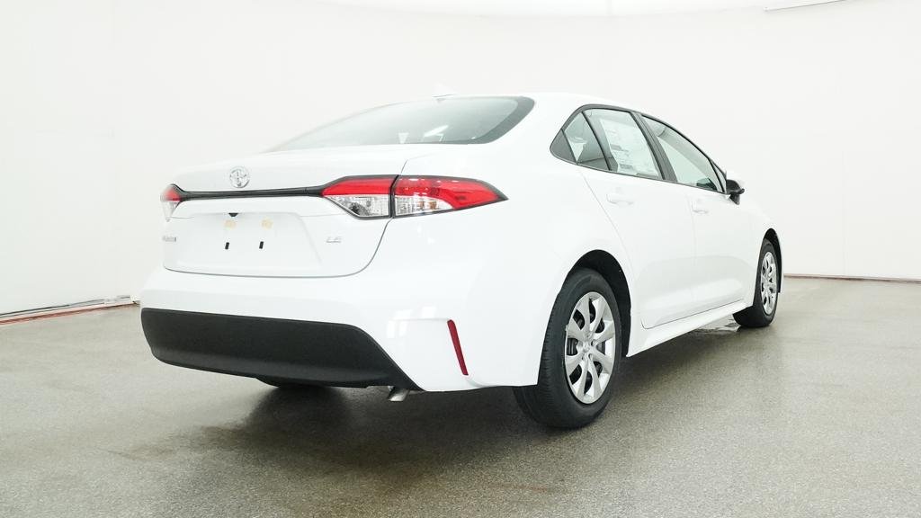 New 2026 Ice Cap Toyota LE image 21